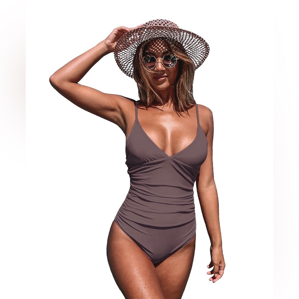 NWT CUPSHE Solid One-Piece Swimsuit Multiple Sizes